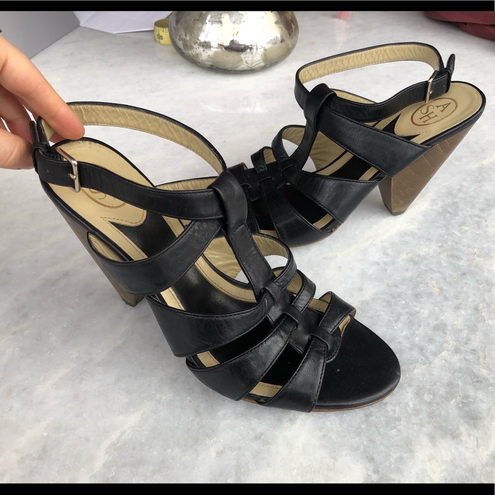 A.S.98 Black Leather Heeled Strappy Sandals 36
